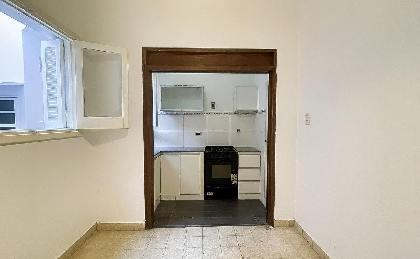 Foto de CASA EN VENTA EN ABASTO DE DOS DORMITORIOS CON DOS BAÑOS Y TERRAZA, imagen 5