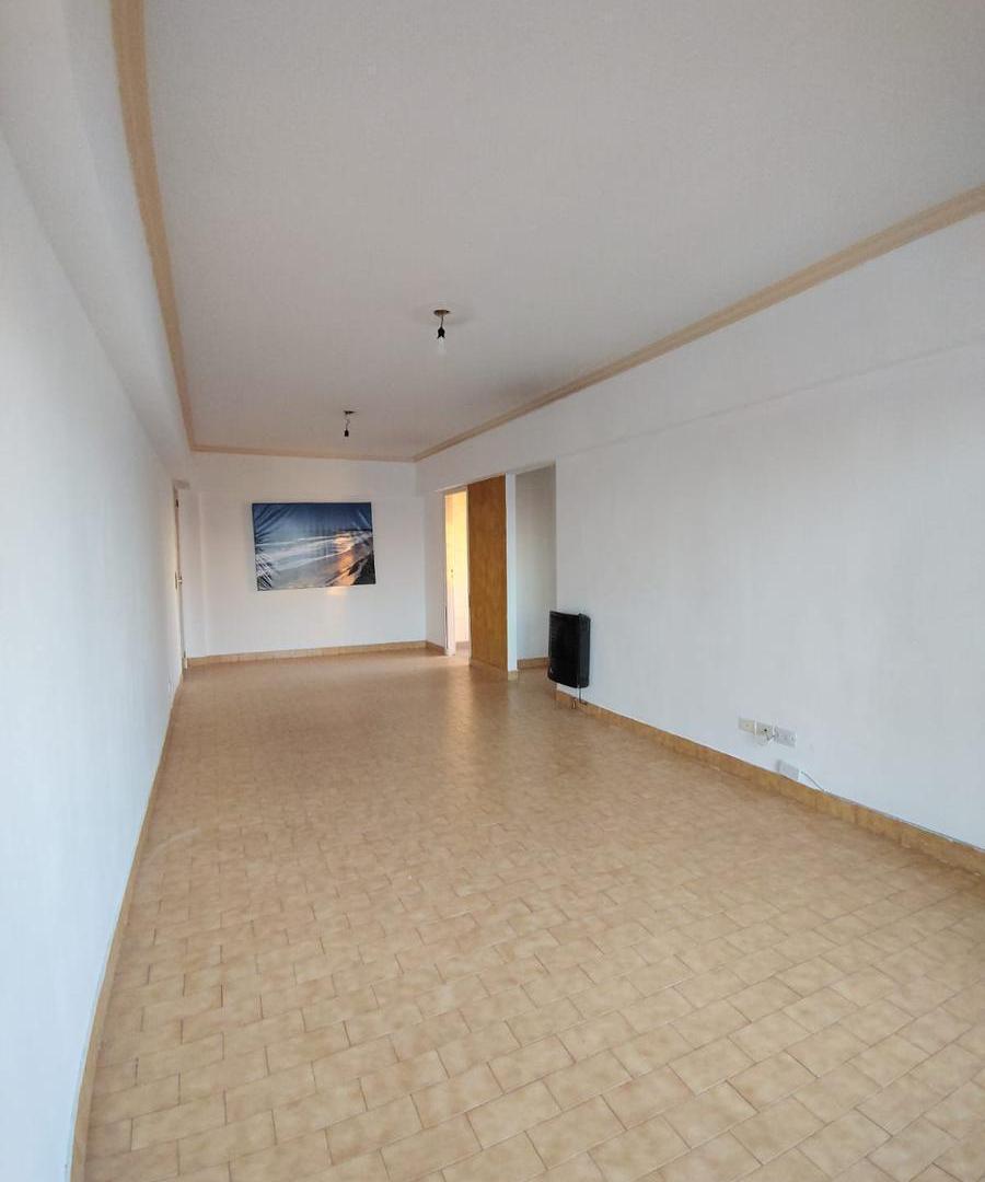 Foto de Venta Excelente Departamento 2 ambientes en Wilde, imagen 1