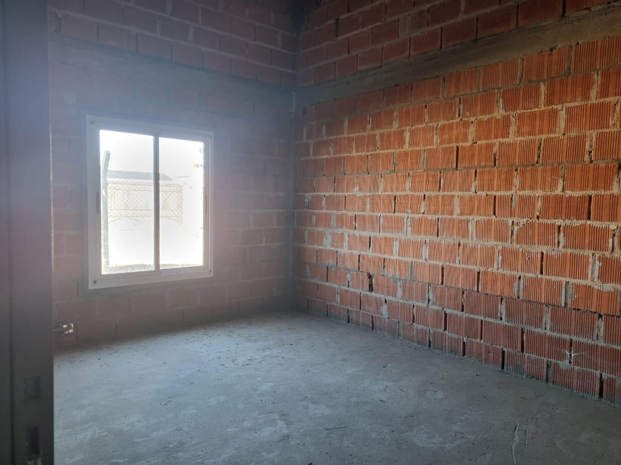 Foto de Venta Casa 4 ambientes en Fincas La Florida, Zárate. Oportunidad!, imagen 3