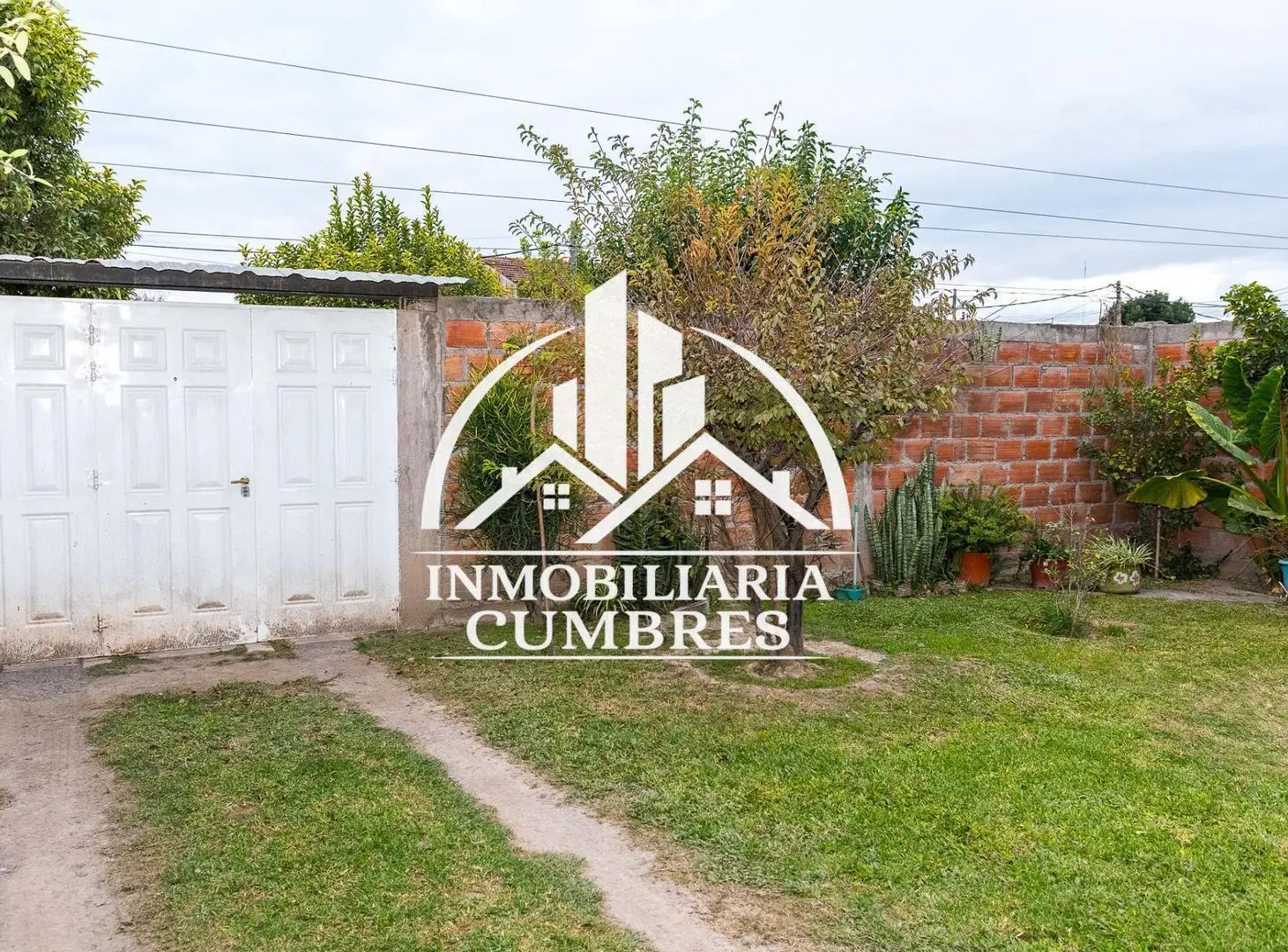 Casa en venta en zona sur B° Intersindical 8