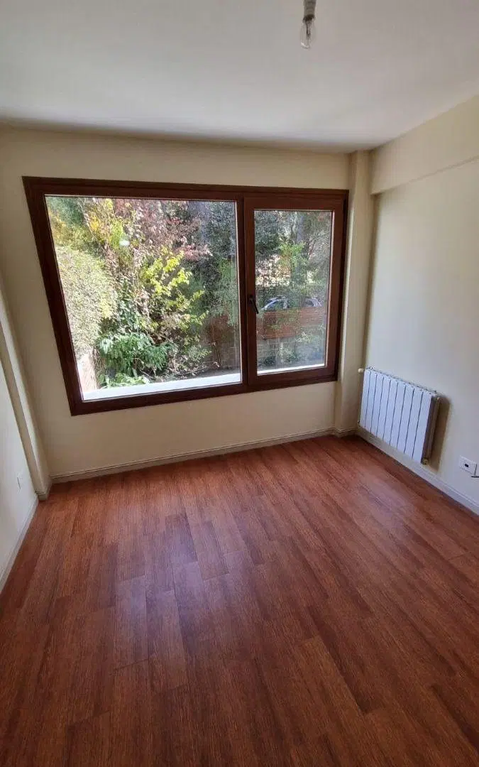 Departamento de dos ambientes, con vestidor y baulera 3
