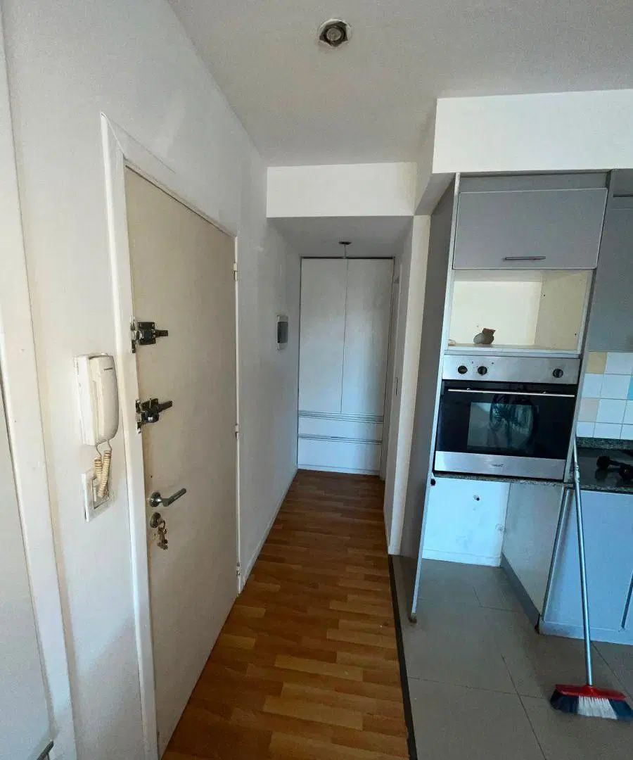 HERMOSO MONOAMBIENTE EN VENTA – AV. VICENTE LÓPEZ 4