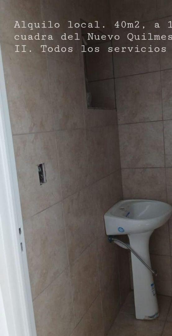 Foto de EXCELENTES LOCALES A ESTRENAR – AV. ESQUEL, imagen 5