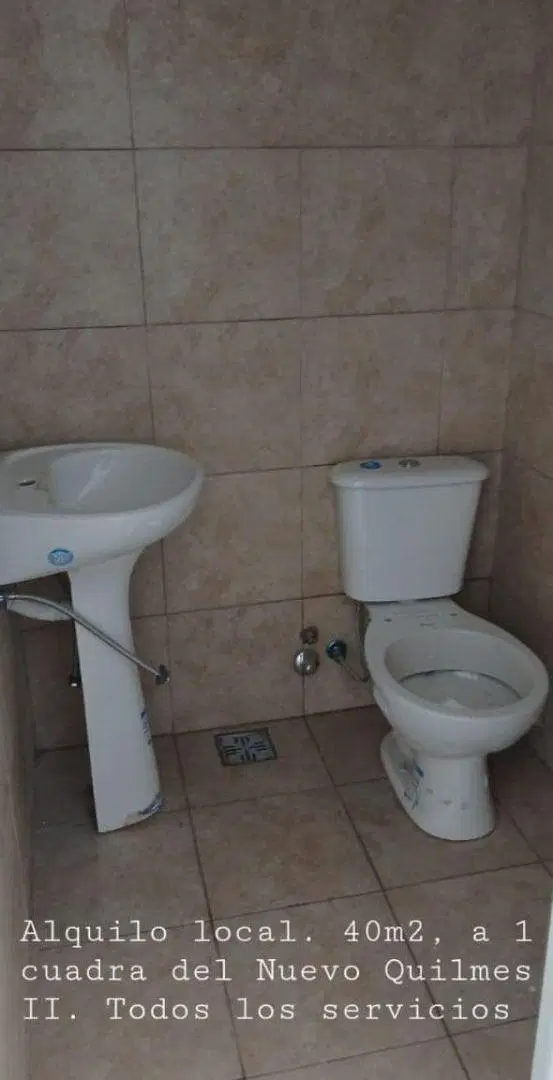EXCELENTES LOCALES A ESTRENAR – AV. ESQUEL 6