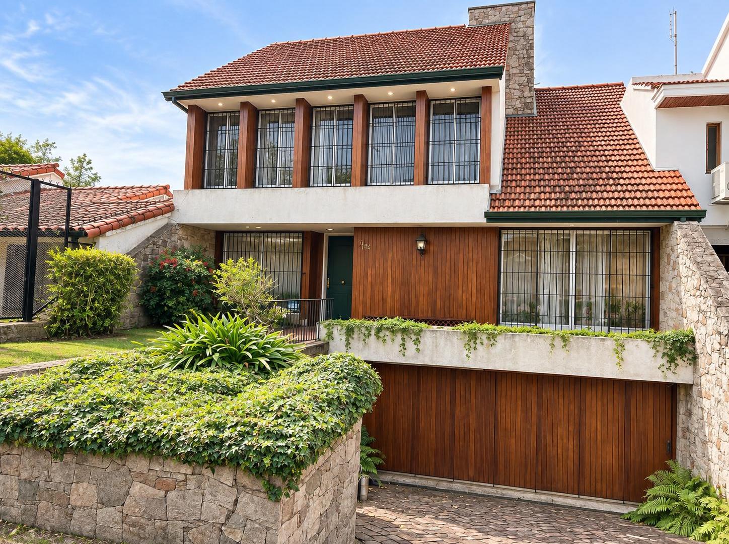 Foto de CHALET EN VENTA – BARRIO PARQUE BERNAL – LEBENSOHN 369, imagen 3