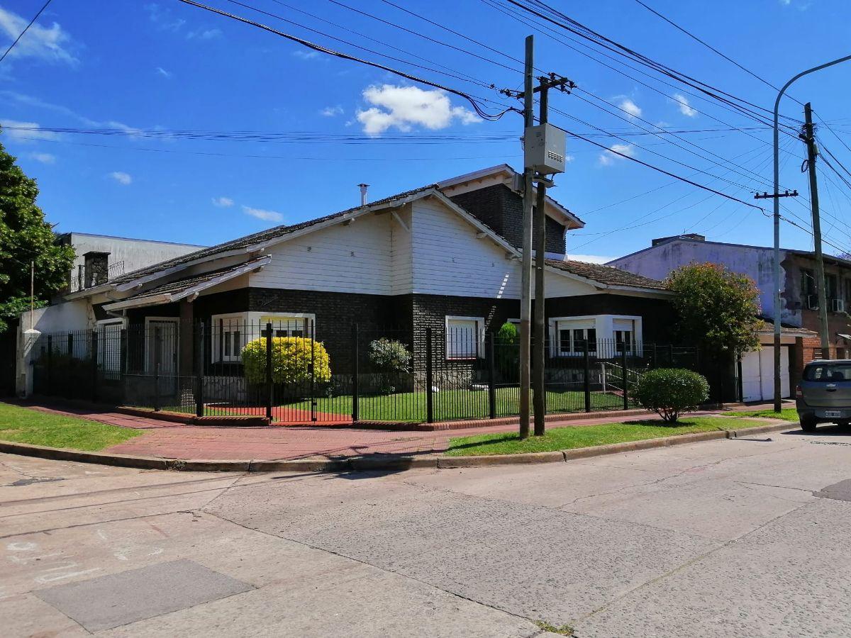 Foto de CHALET EN VENTA – BARRANCA DE QUILMES – 25 DE MAYO Y URIBURU, imagen 1