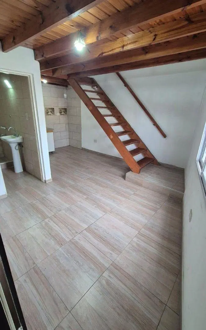Departamento en alquiler en José C. Paz 3