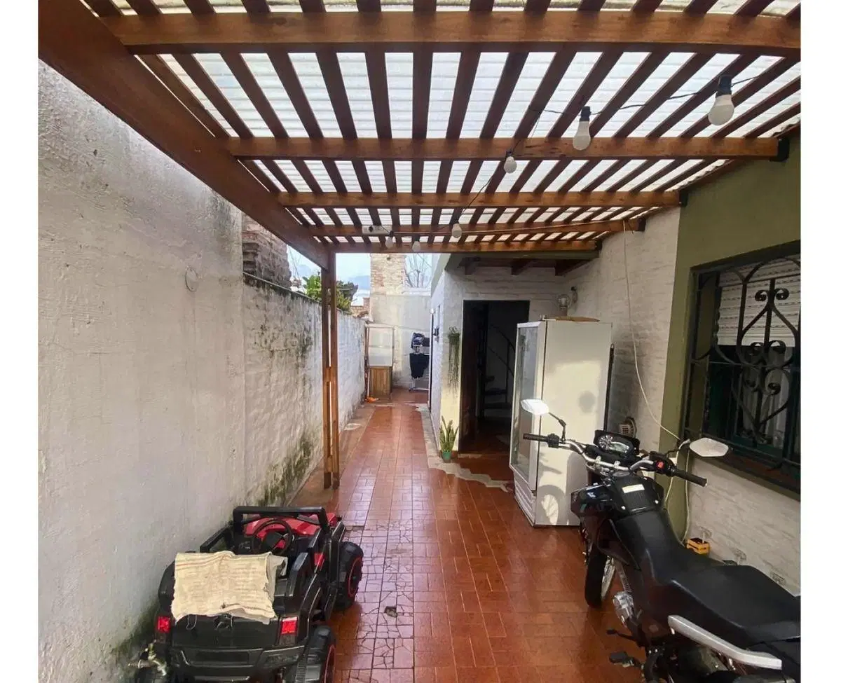Venta De Casa De 4 Ambientes En San Miguel Amplio Terreno Ap 5