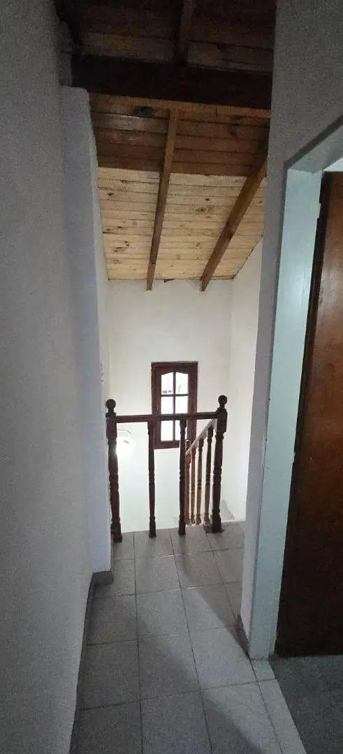 Dúplex en alquiler c/ cochera en San Miguel 3