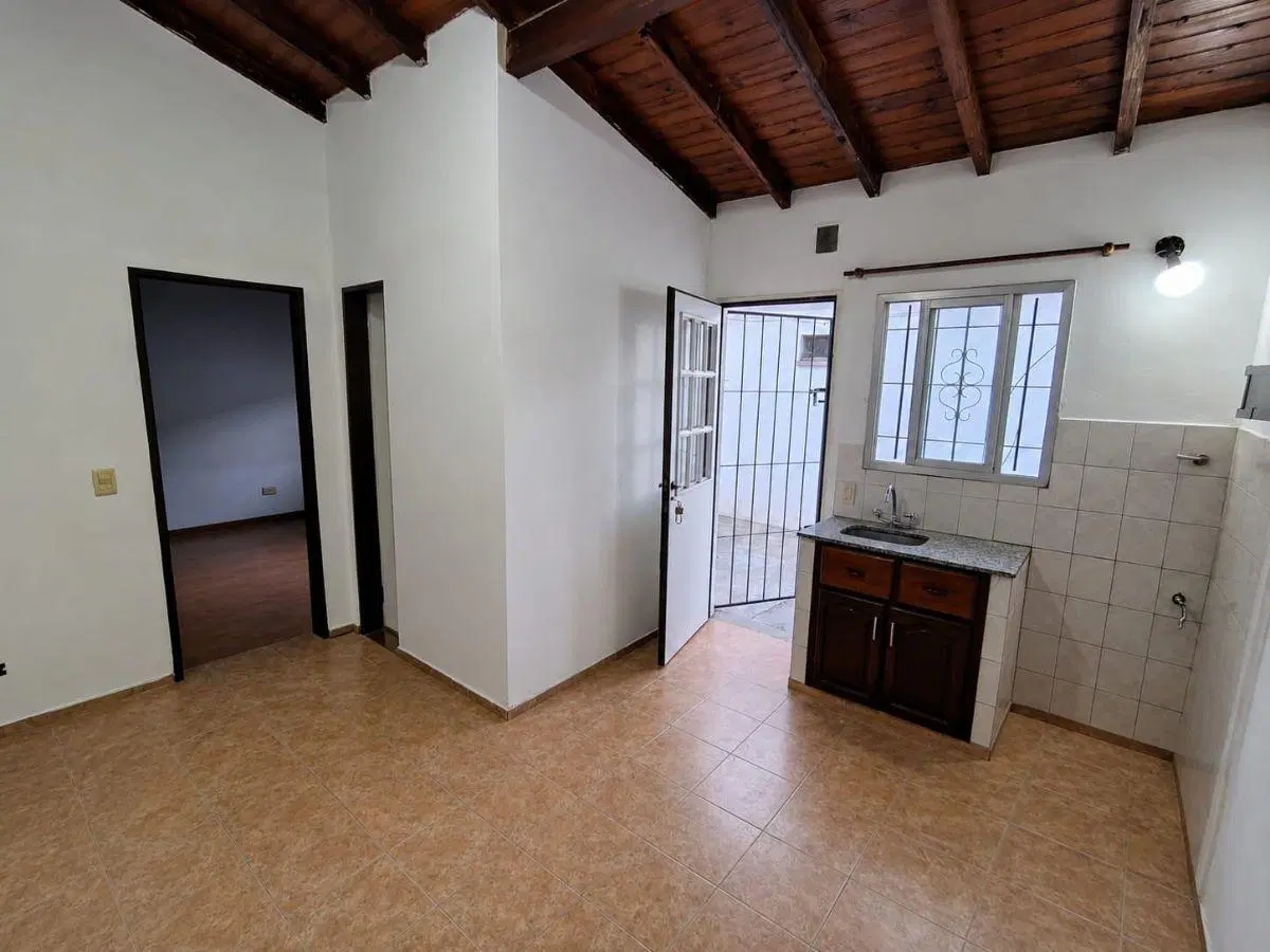 Departamento en alquiler en San Miguel 5