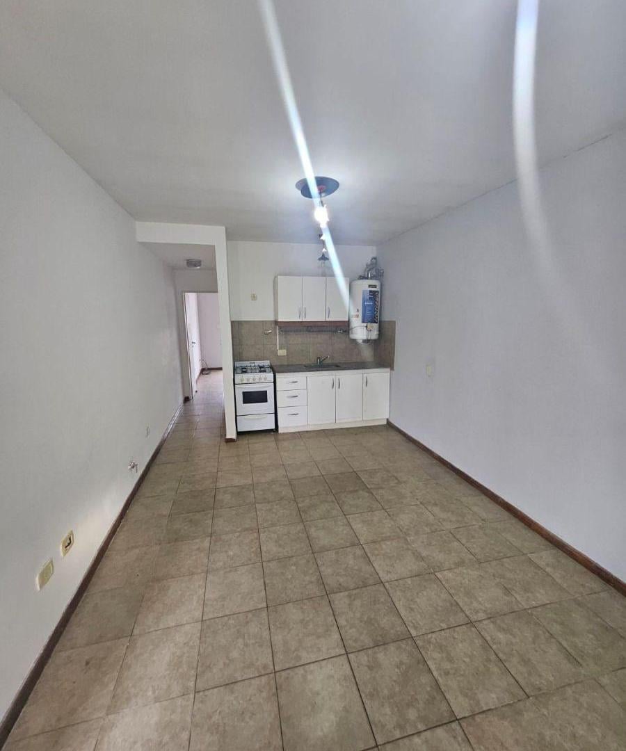 Foto de Departamento en alquiler c/ cochera en San Miguel, imagen 4