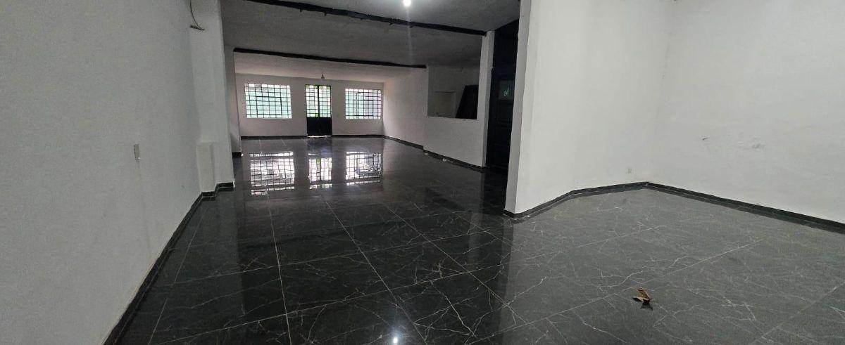 Foto de Local 144 m2 en alquiler - Centro de San Miguel, a metros de la estación, imagen 3