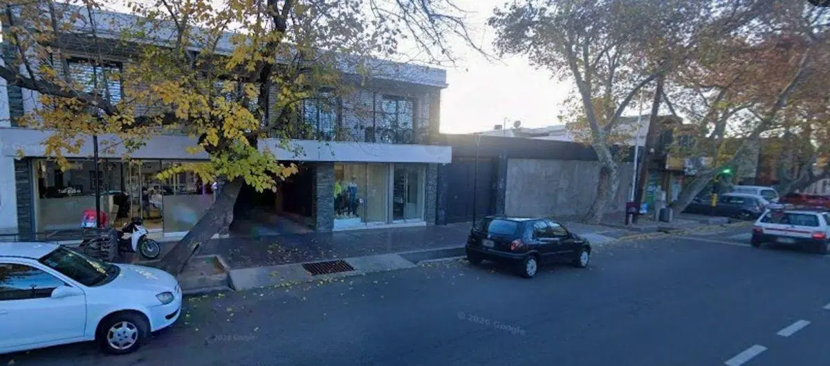 LOCAL COMERCIAL EN ALQUILER 2