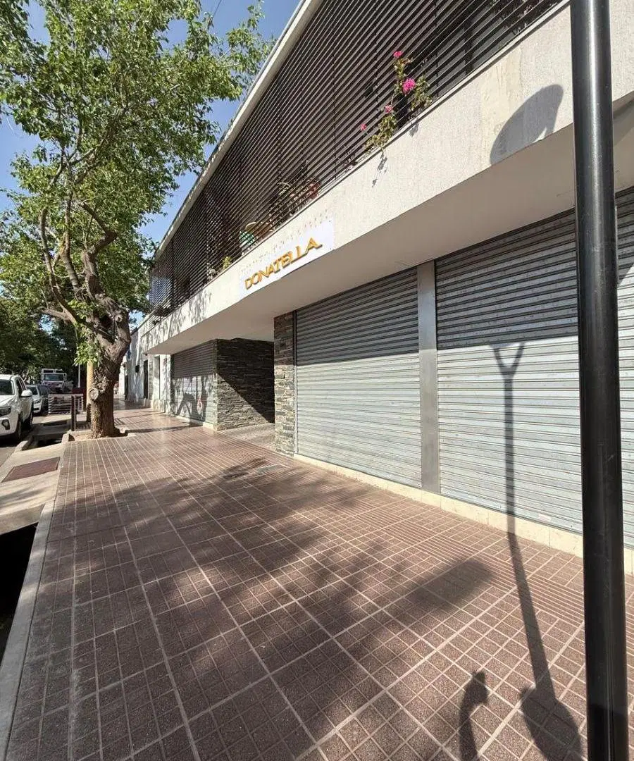 LOCAL COMERCIAL EN ALQUILER 3