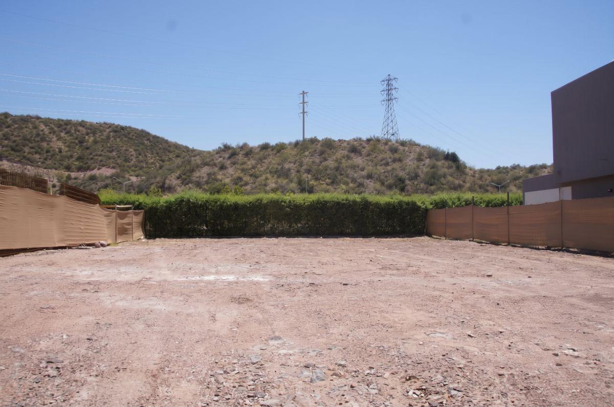 Foto de Terreno en venta Valle de Aguaribay, imagen 3