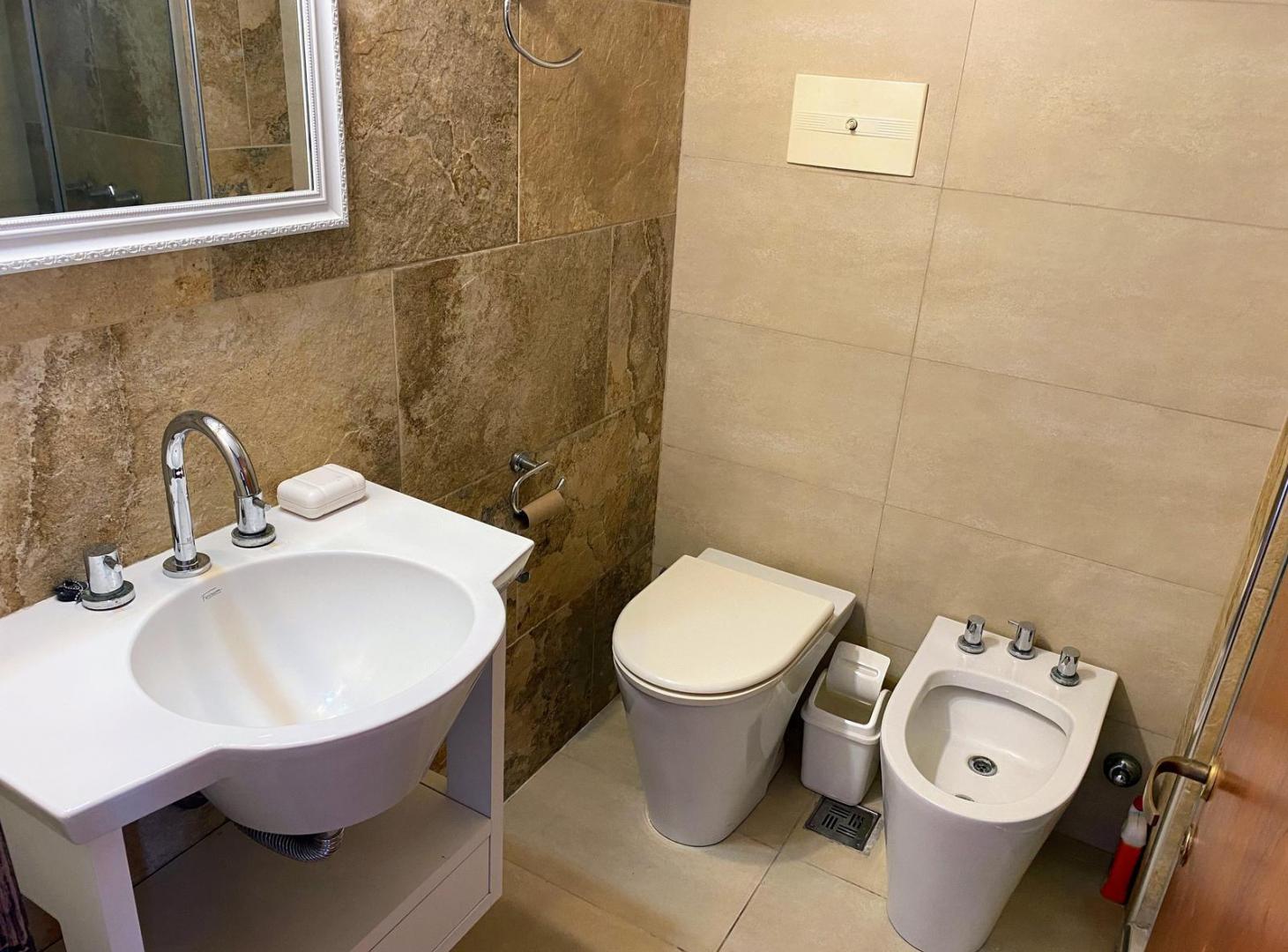 Foto de VENTA DEPARTAMENTO CON COCHERA, imagen 5