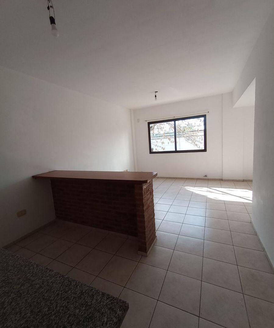 Foto de DEPARTAMENTO 1 DORMITORIO CON COCHERA, imagen 1