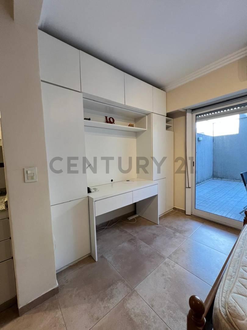 Foto de Departamento en Alquiler Coghlan Monoambiente con Patio Propio, imagen 5