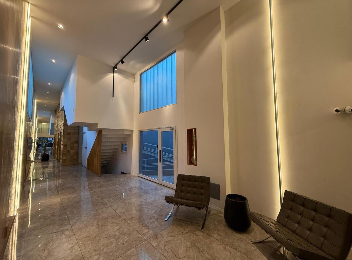 Foto de DEPARTAMENTO ALQUILER LA PLATA MONOAMBIENTE BALCON TERRAZA, imagen 3