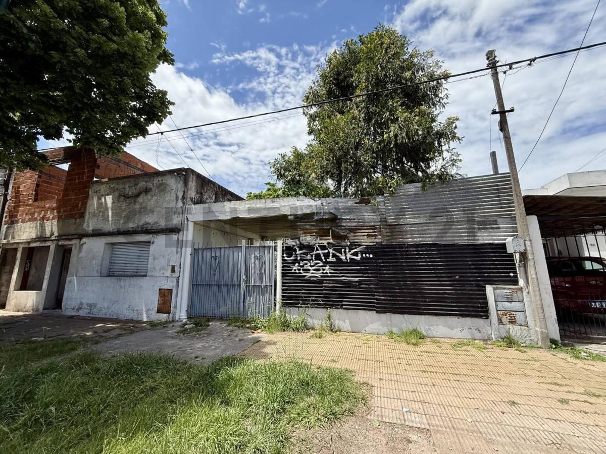 Foto de Terreno en venta en La Plata sobre Avenida 38, imagen 2