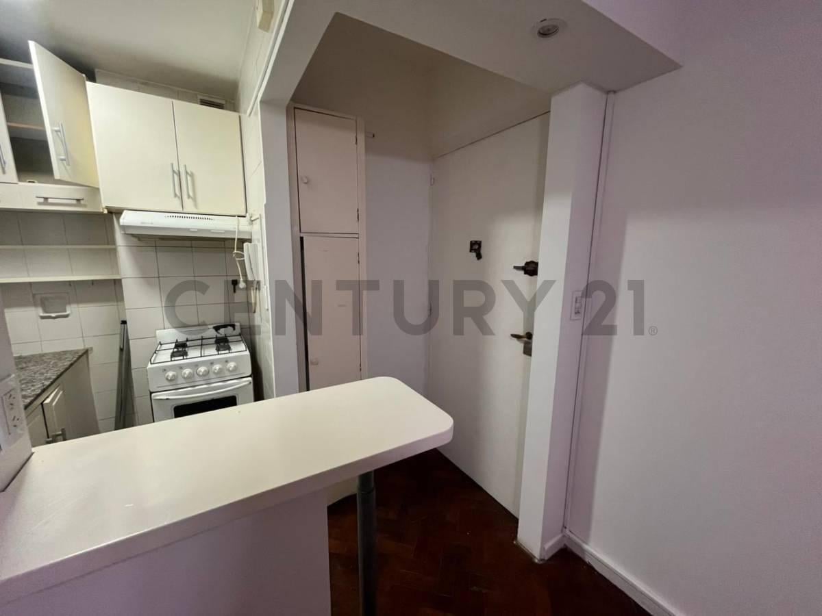 Foto de DEPARTAMENTO VENTA BALVANERA 1 DORMITORIO, imagen 5