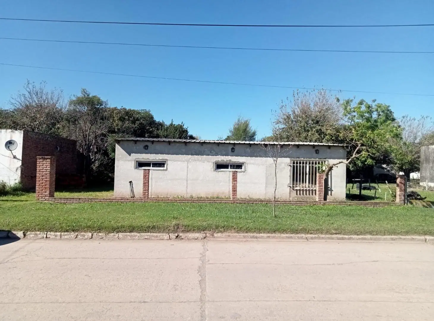 VENTA - TERRENO CON QUINCHO EN CONSTRUCCION - CARRIZALES 3