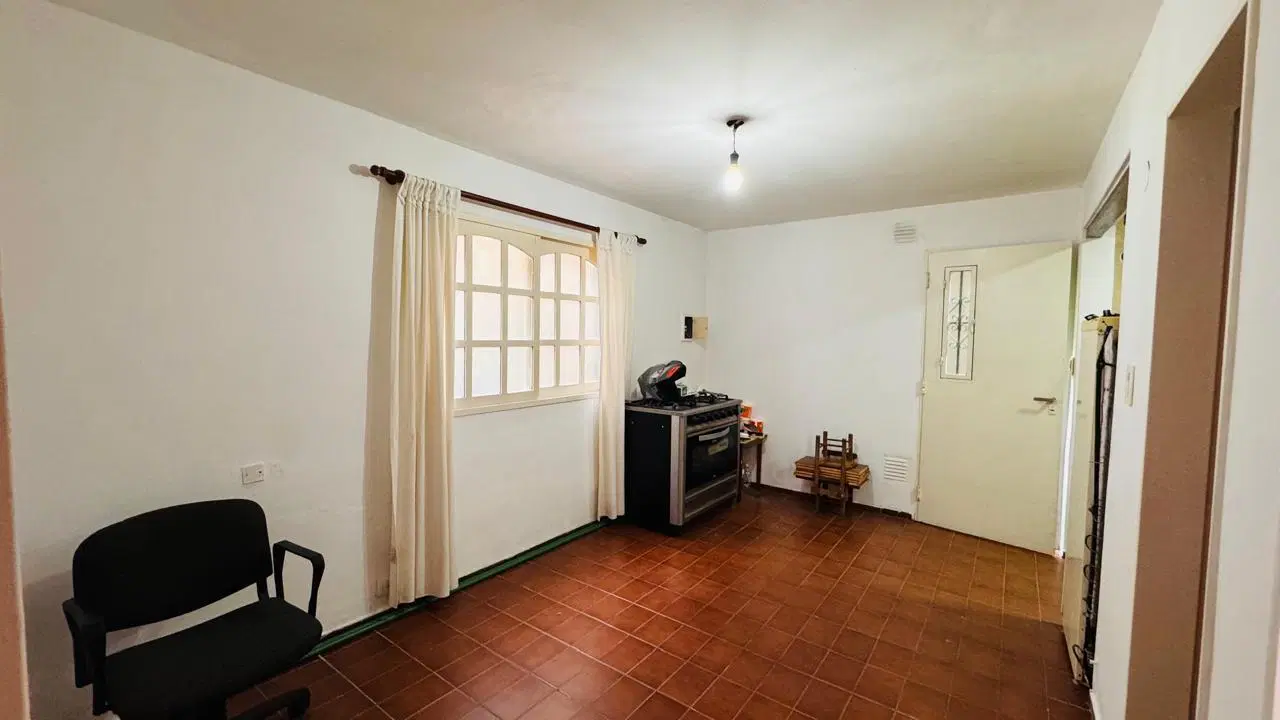 Departamento de pasillo 3