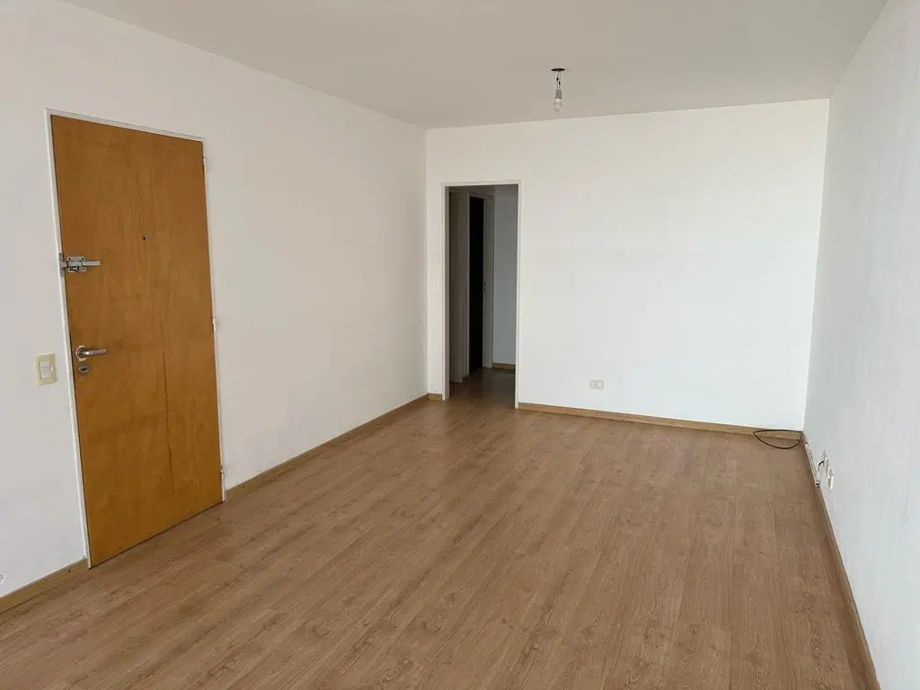 VENTA - DEPARTAMENTO DE DOS DORMITORIOS CON PATIO EN BARRIO MARTIN 4