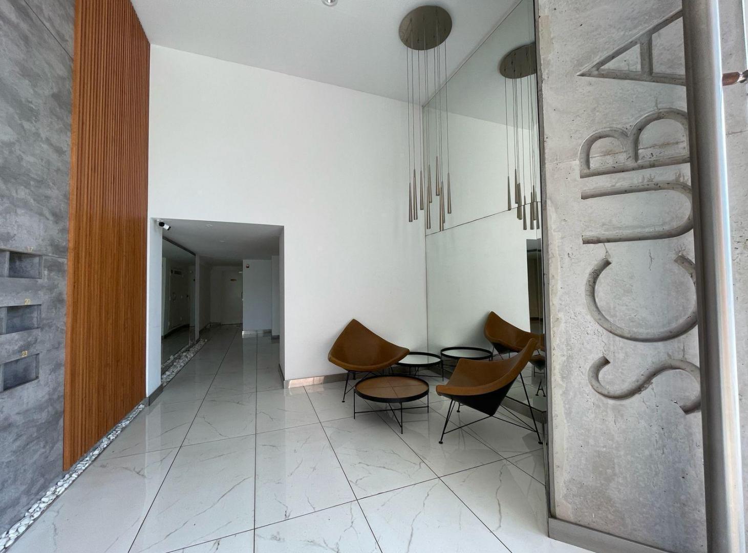 Venta Departamento 2 Dormitorios Piso Exclusivo - Barrio Martin
