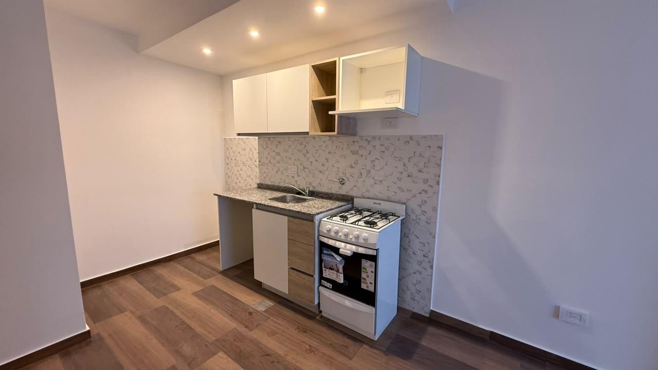 Foto de ALQUILER - DEPARTAMENTO UN DORMITORIO CENTRO, imagen 2