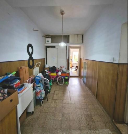 Foto de VENTA - CASA 3 DORMITORIOS - CENTRO, imagen 3
