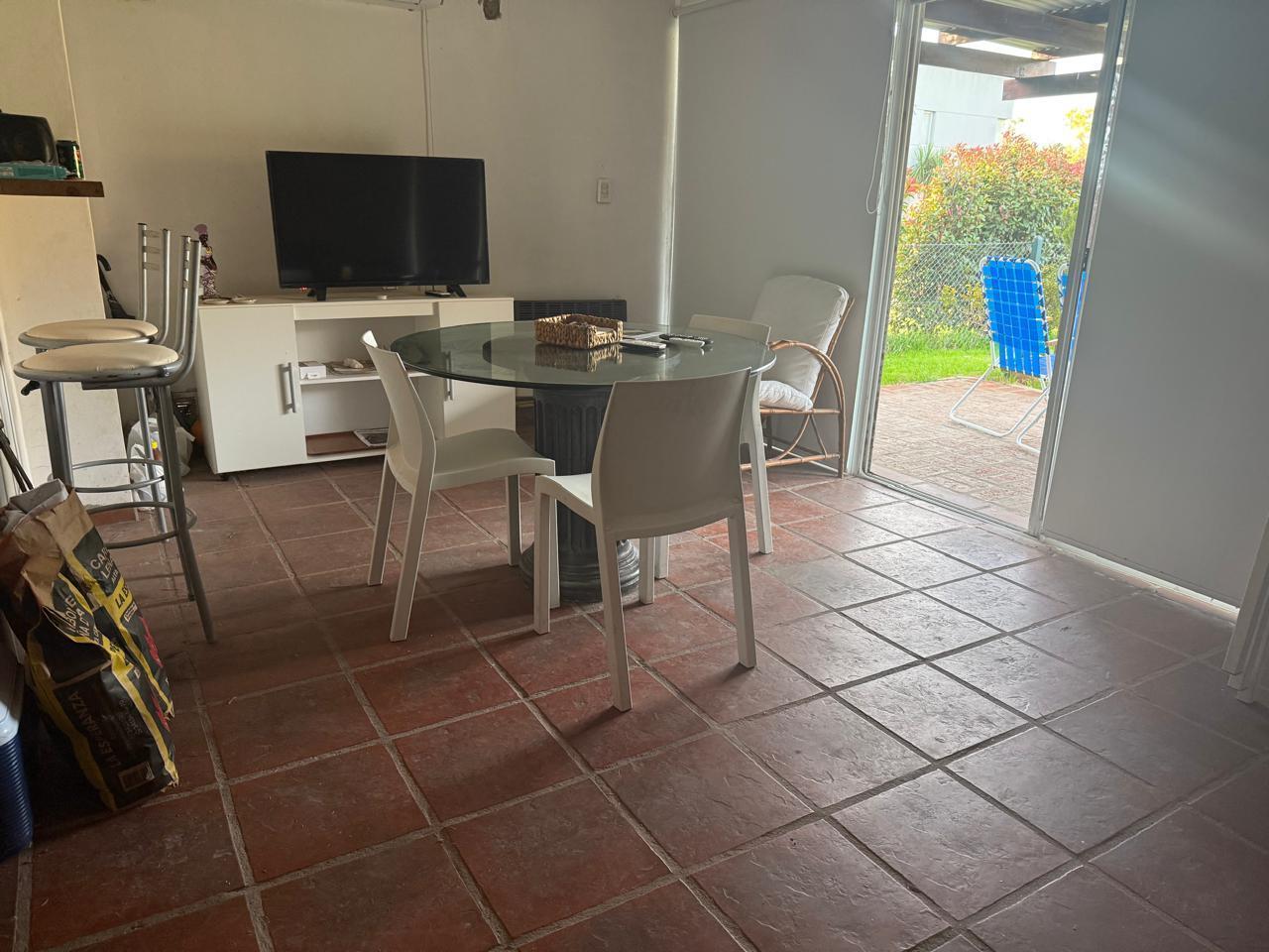 Foto de CASA EN VENTA 1 DORMITORIO EN BARRIO MIRAFLORES, imagen 4