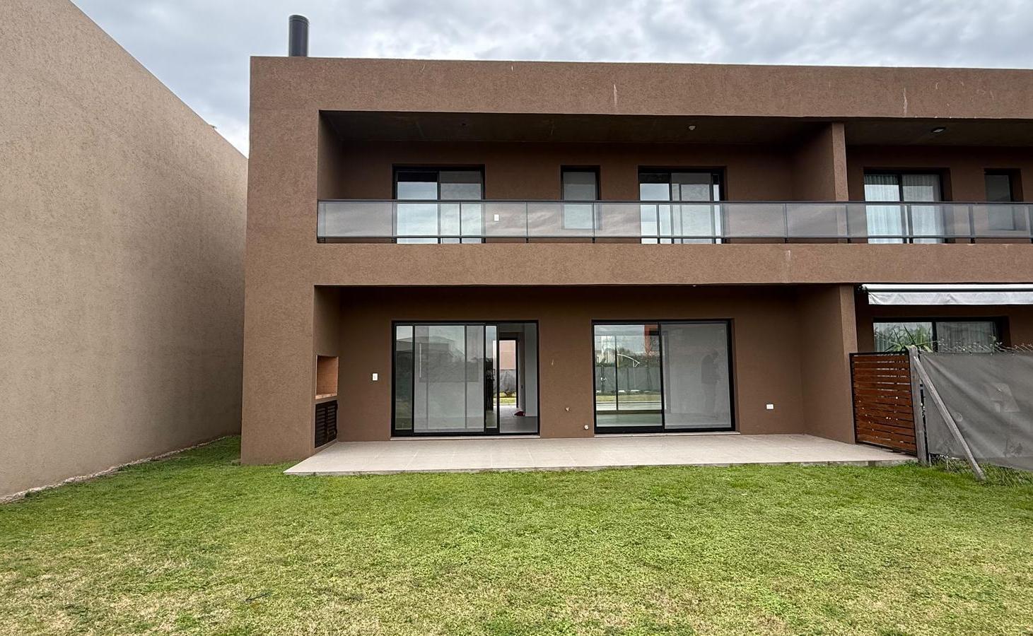 Foto de Venta Casa 3 dormitorios a estrenar - Condominio Don Mateo, imagen 2