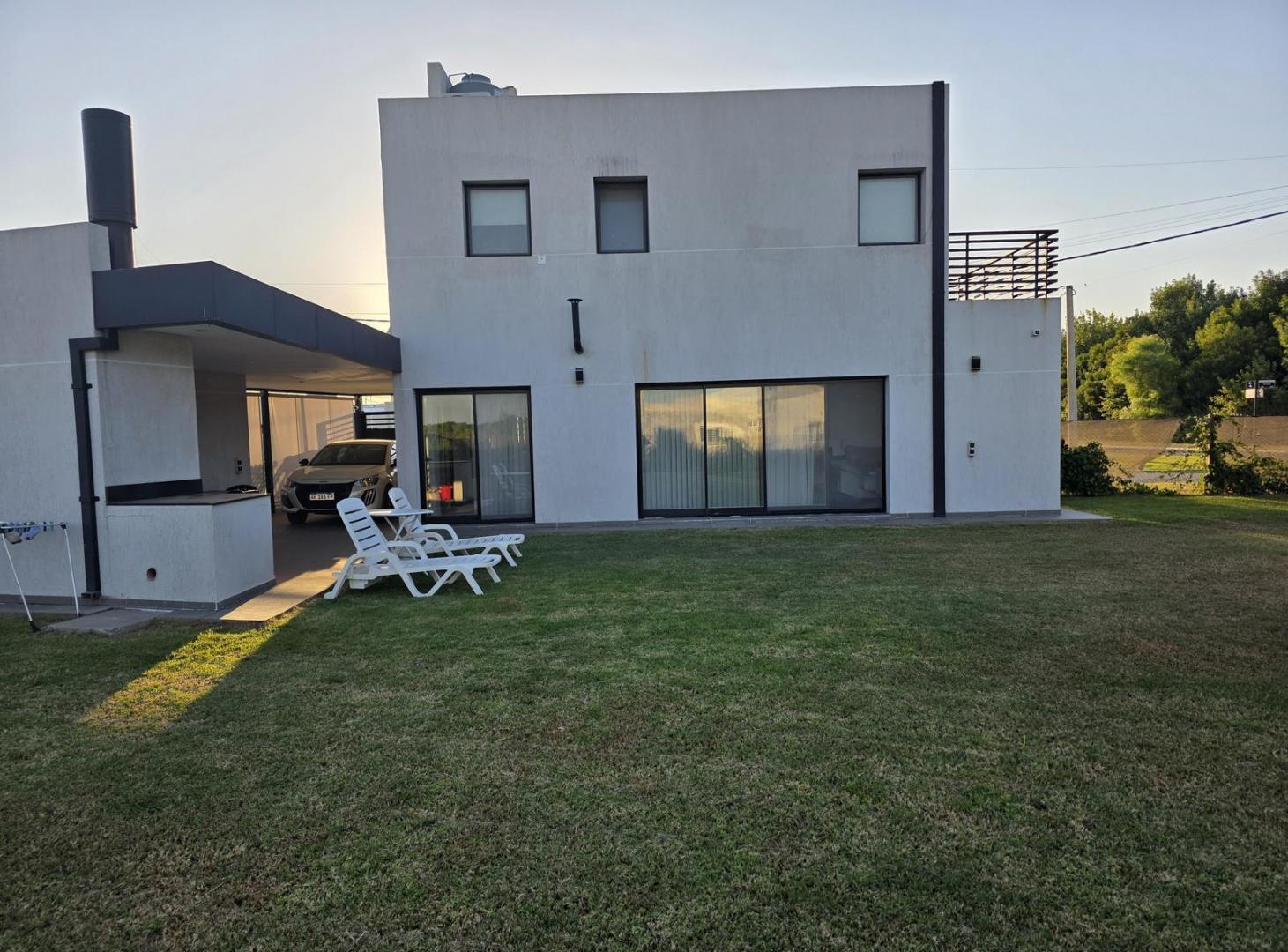 Foto de VENTA - CASA 2 DORMITORIOS - FINCAS DE IBARLUCEA, imagen 3