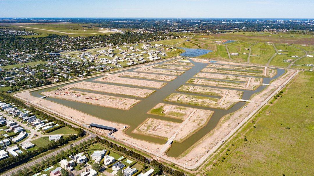 Foto de VENTA LOTE EN FUNES LAKE, imagen 1