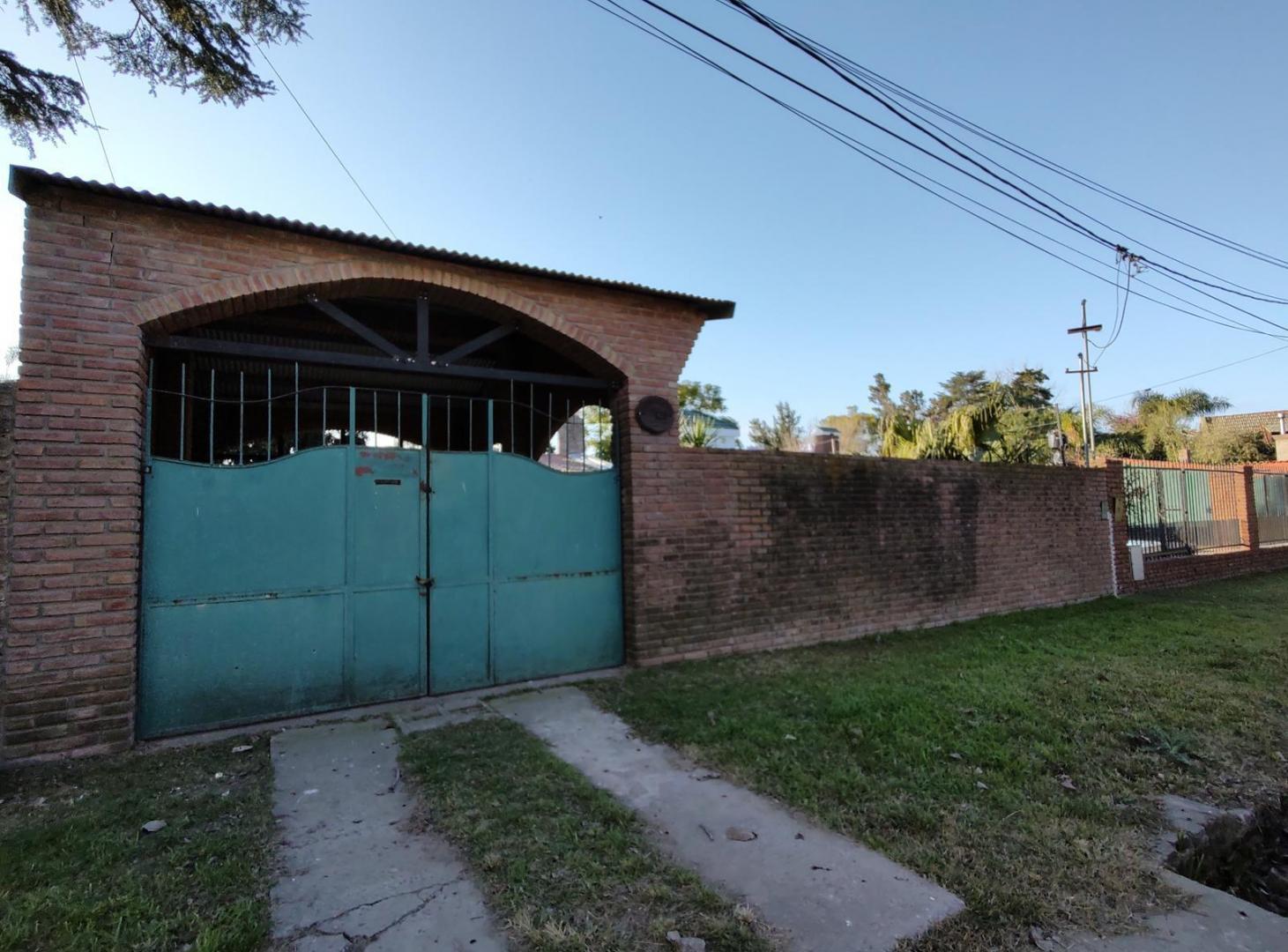 Foto de CASA EN VENTA DE 2 DORMITORIOS EN PUEBLO ESTHER A UNA CUADRA DEL RIO, imagen 3