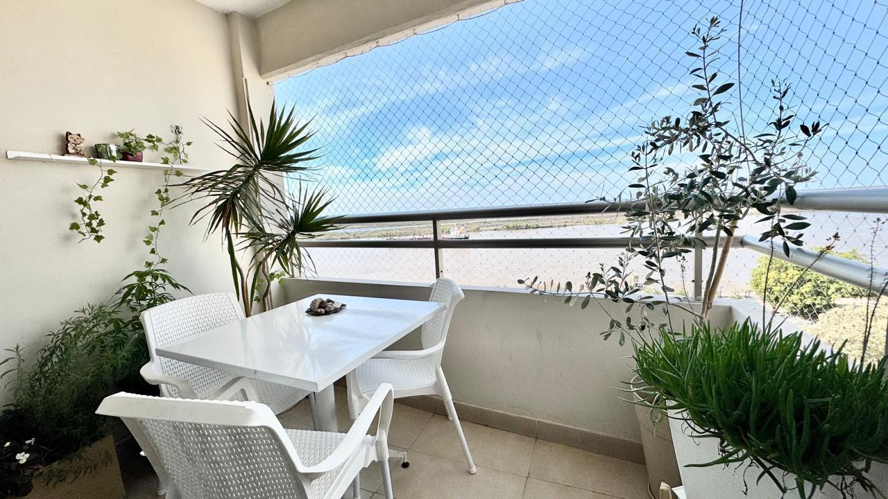 Foto de DEPARTAMENTO EN VENTA DE 2 DORMITORIOS CON VISTA FRANCA AL RÍO- PARQUE, imagen 5