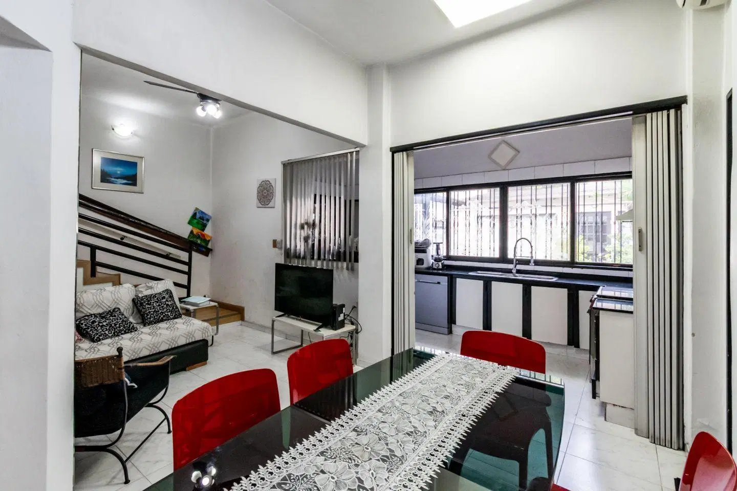 Casa 7 ambientes. | Baradero al 300 4