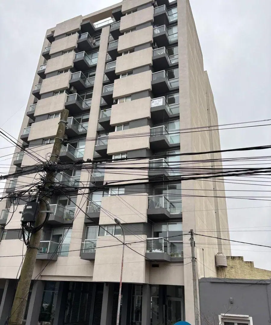 VENTA DE DEPARTAMENTO 1 AMB. DE CATEGORIA 2