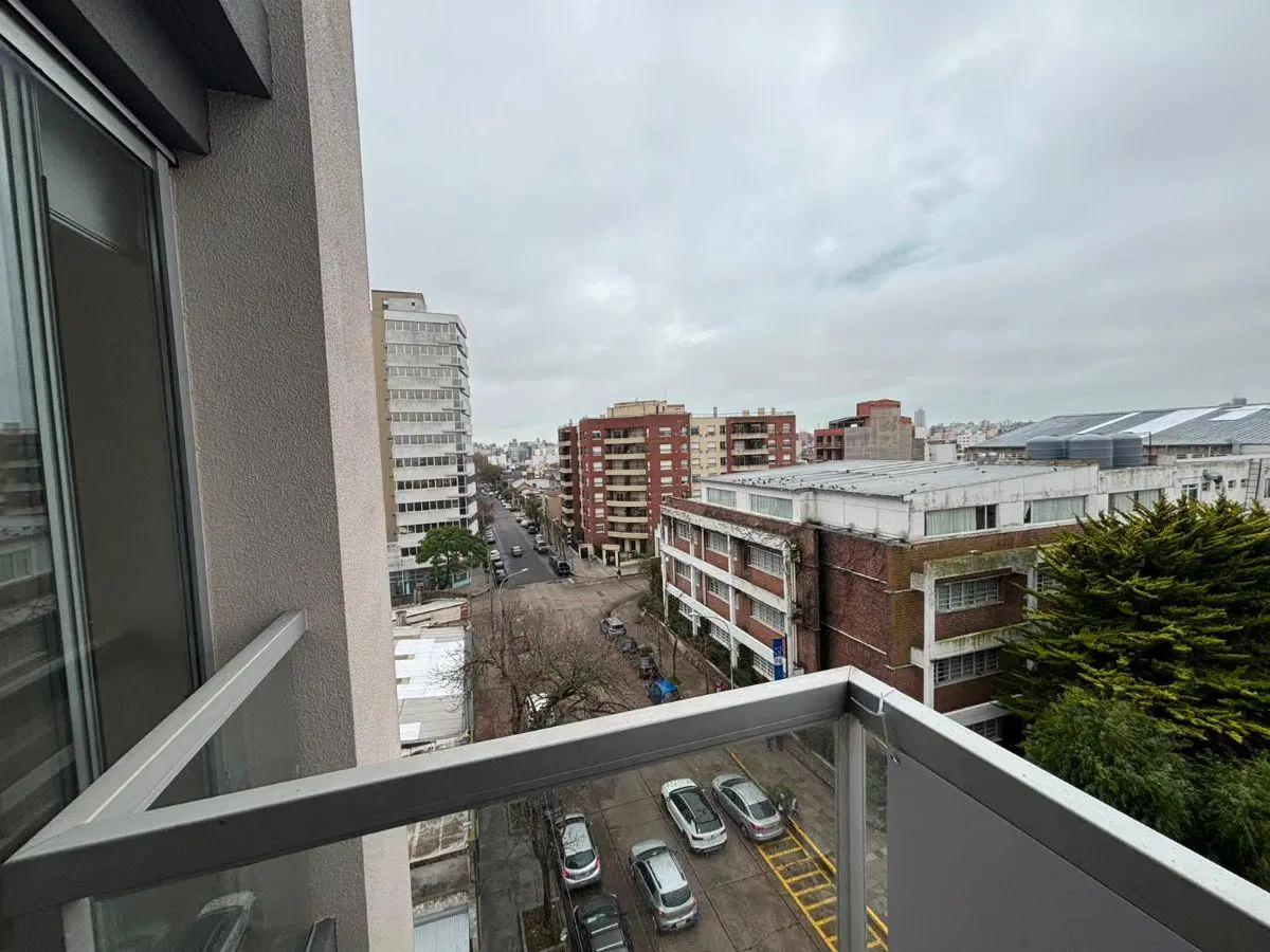 VENTA DE DEPARTAMENTO 1 AMB. DE CATEGORIA 3