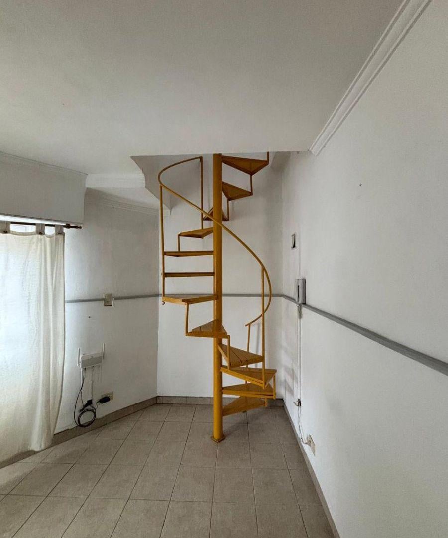 Foto de VENTA PH 2 AMB. AL FRENTE CON TERRAZA, imagen 5