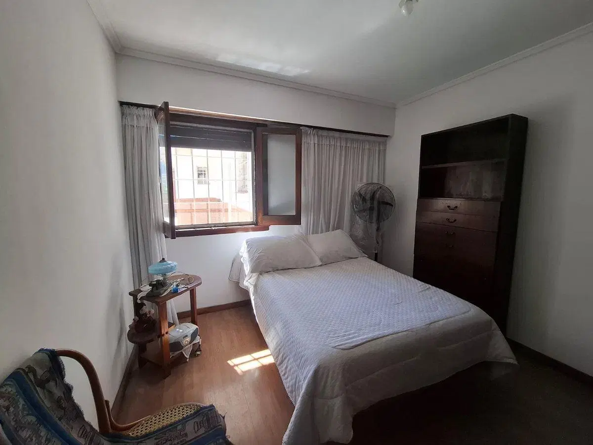 VENTA CASA 4 AMBIENTES PARQUE QUILMES 5