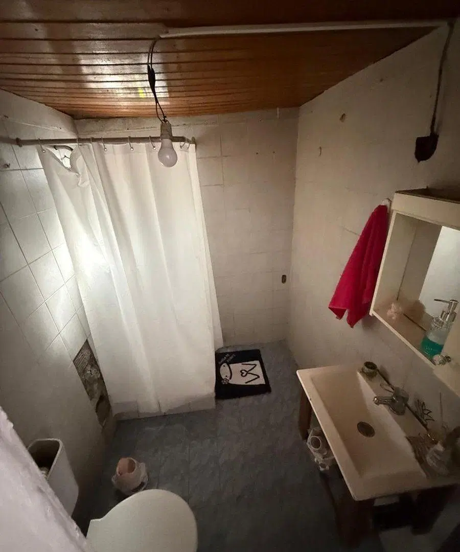 SE VENDE CASA CON LOCAL EN QUILMES 3