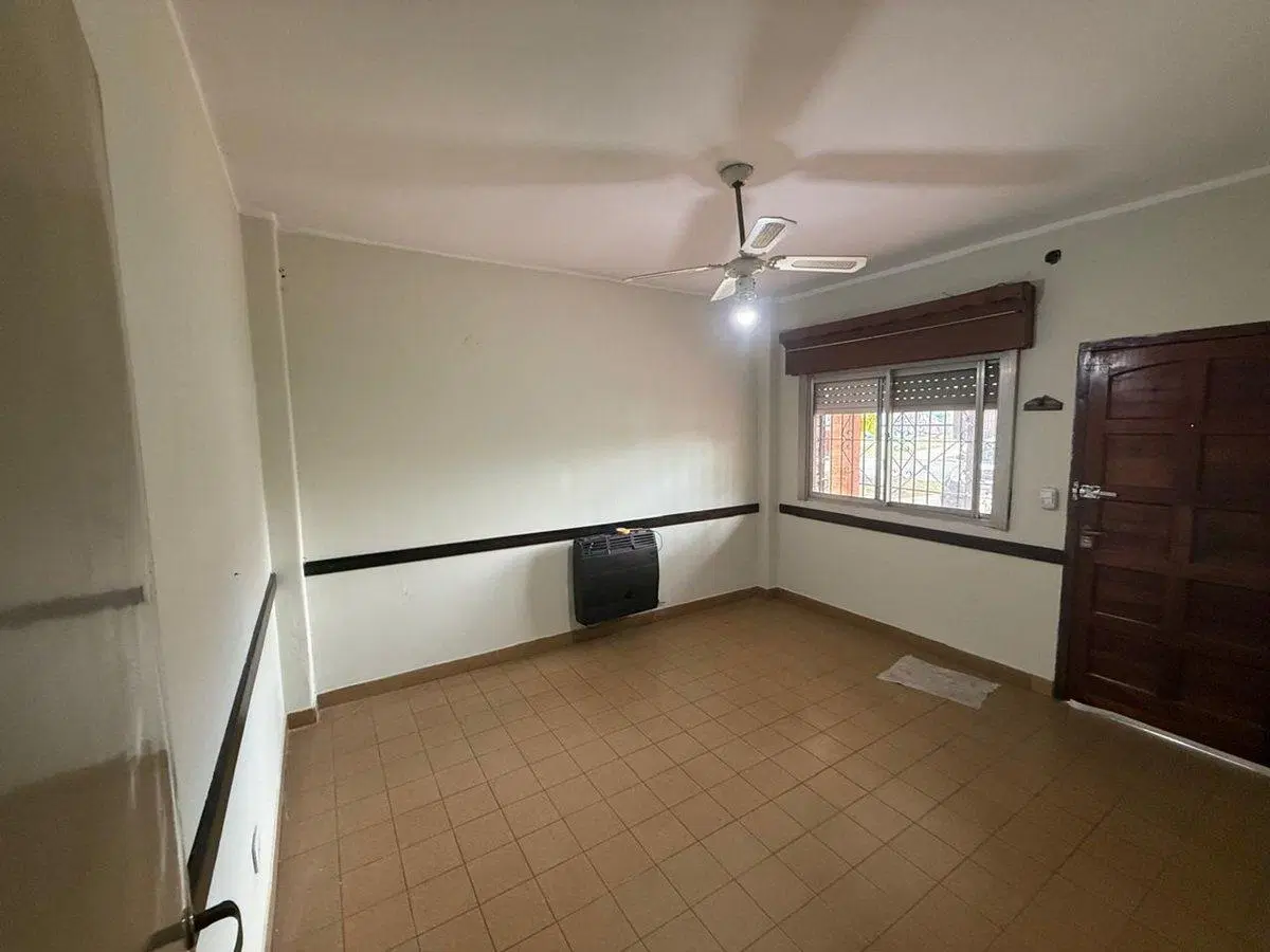 CASA DE 3 AMBIENTES 4