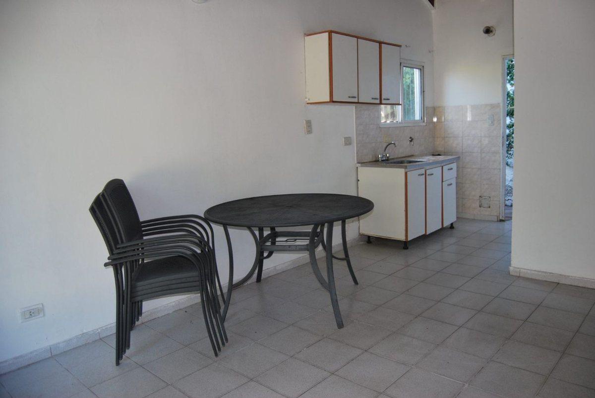 SE VENDE PH EN BERAZATEGUI