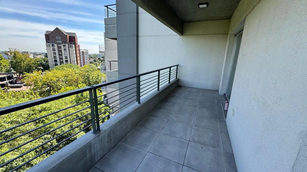 VENTA DEPARTAMENTO 2 AMB FLORENCIO VARELA 4