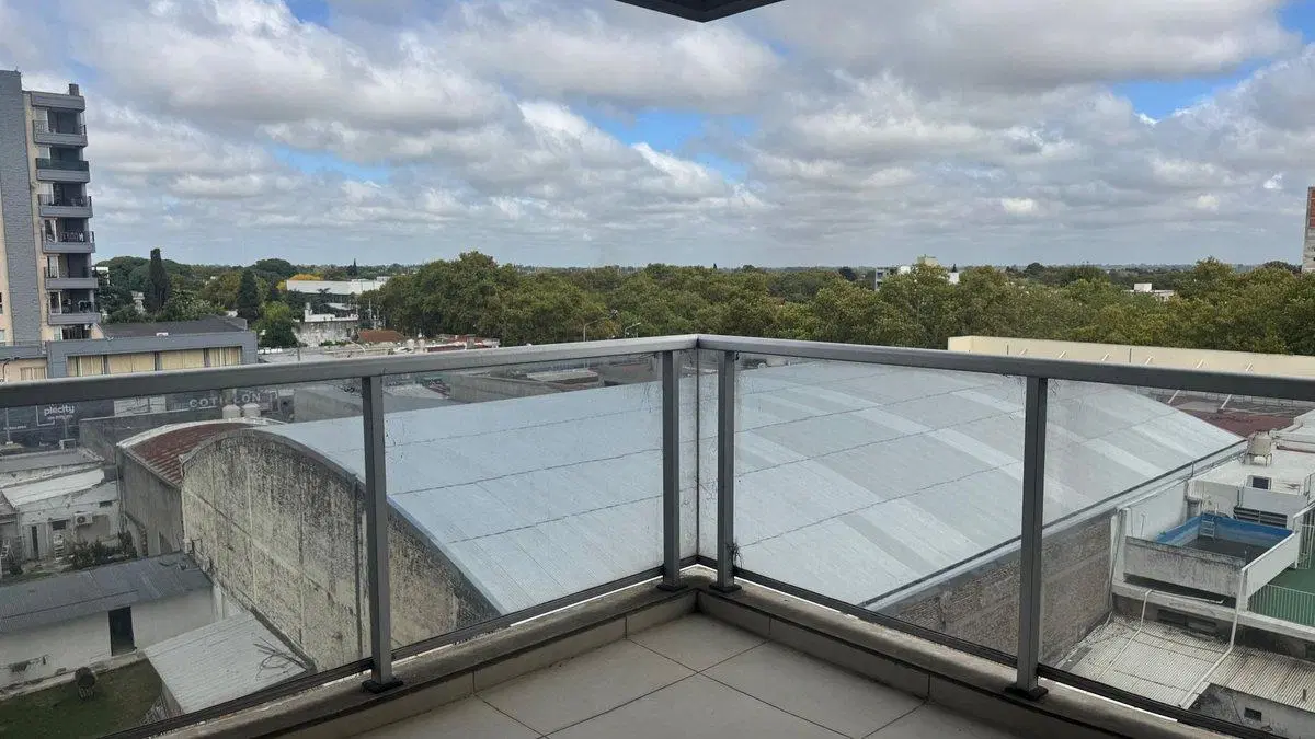 VENTA DEPARTAMENTO 3 AMB FLORENCIO VARELA 4