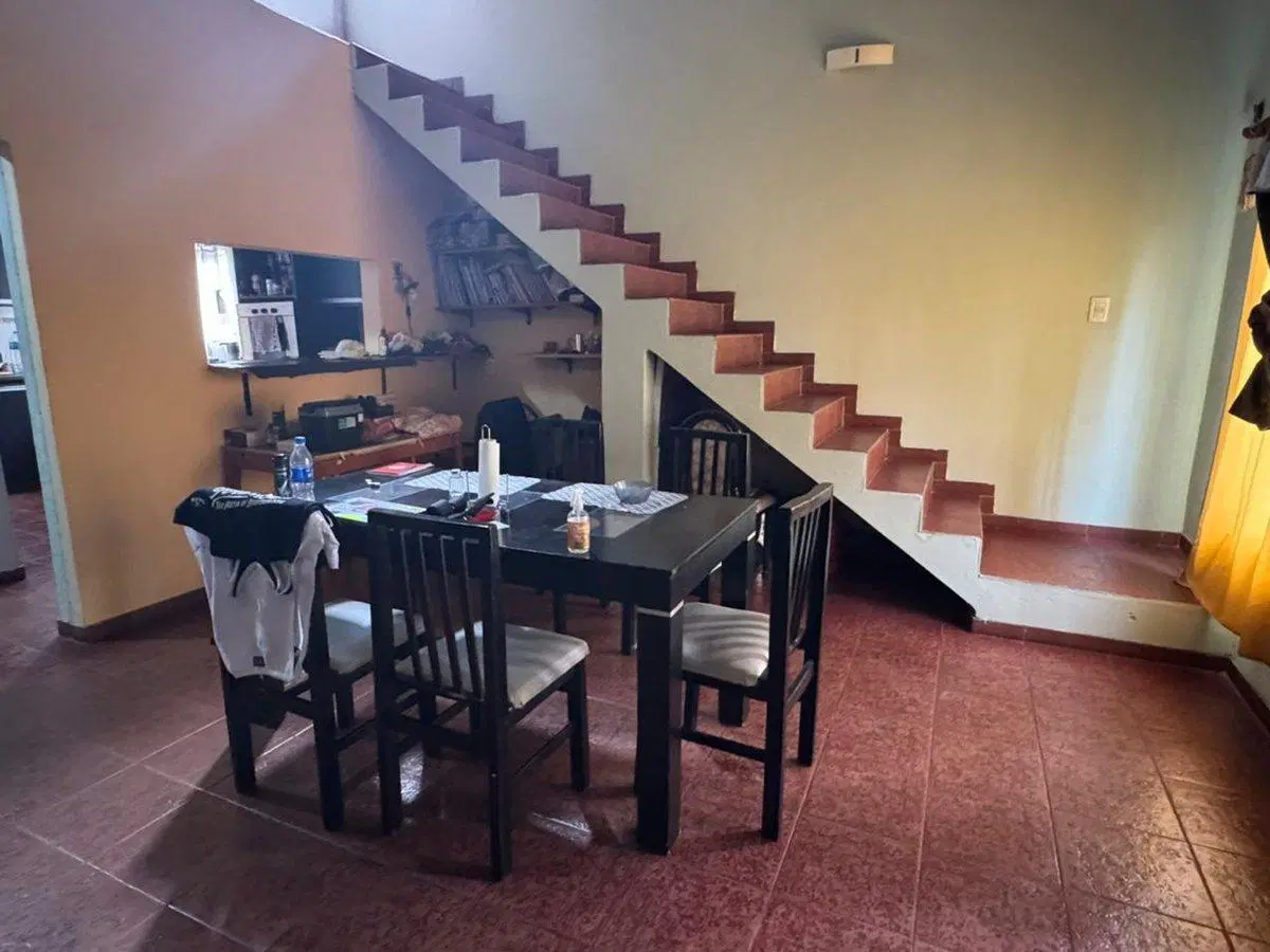 VENTA CASA EZPELETA OESTE 6 AMBIENTES 4