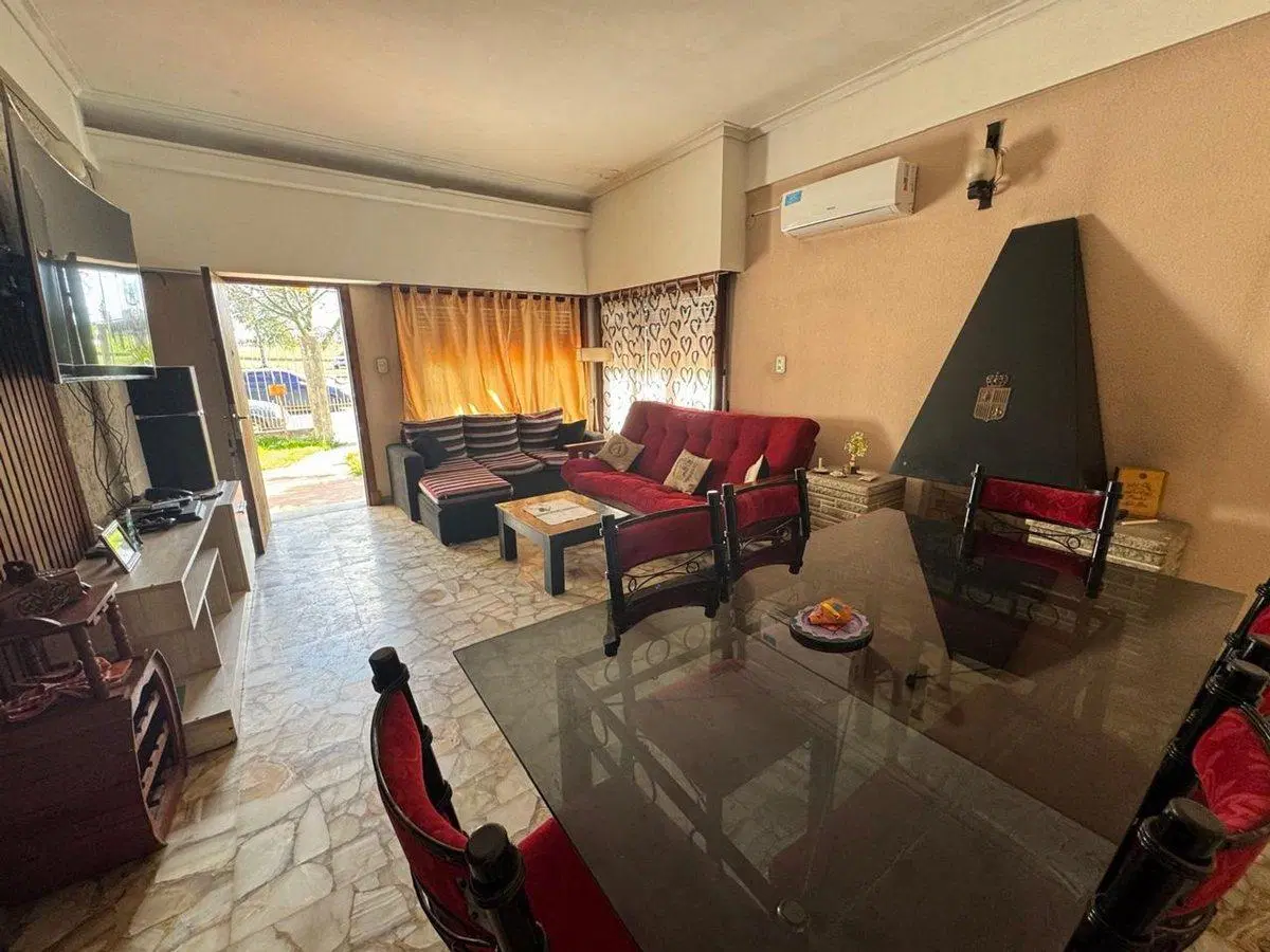 VENTA CASA CRUCE VARELA PATIO PILETA 5