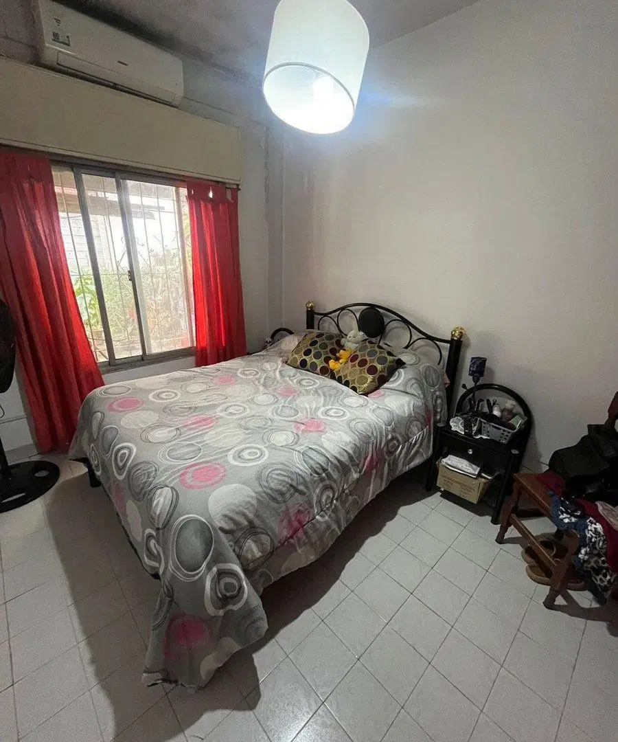 Venta- Casa 5 amb. Bernal- COCHERA Y PARRILLA 4